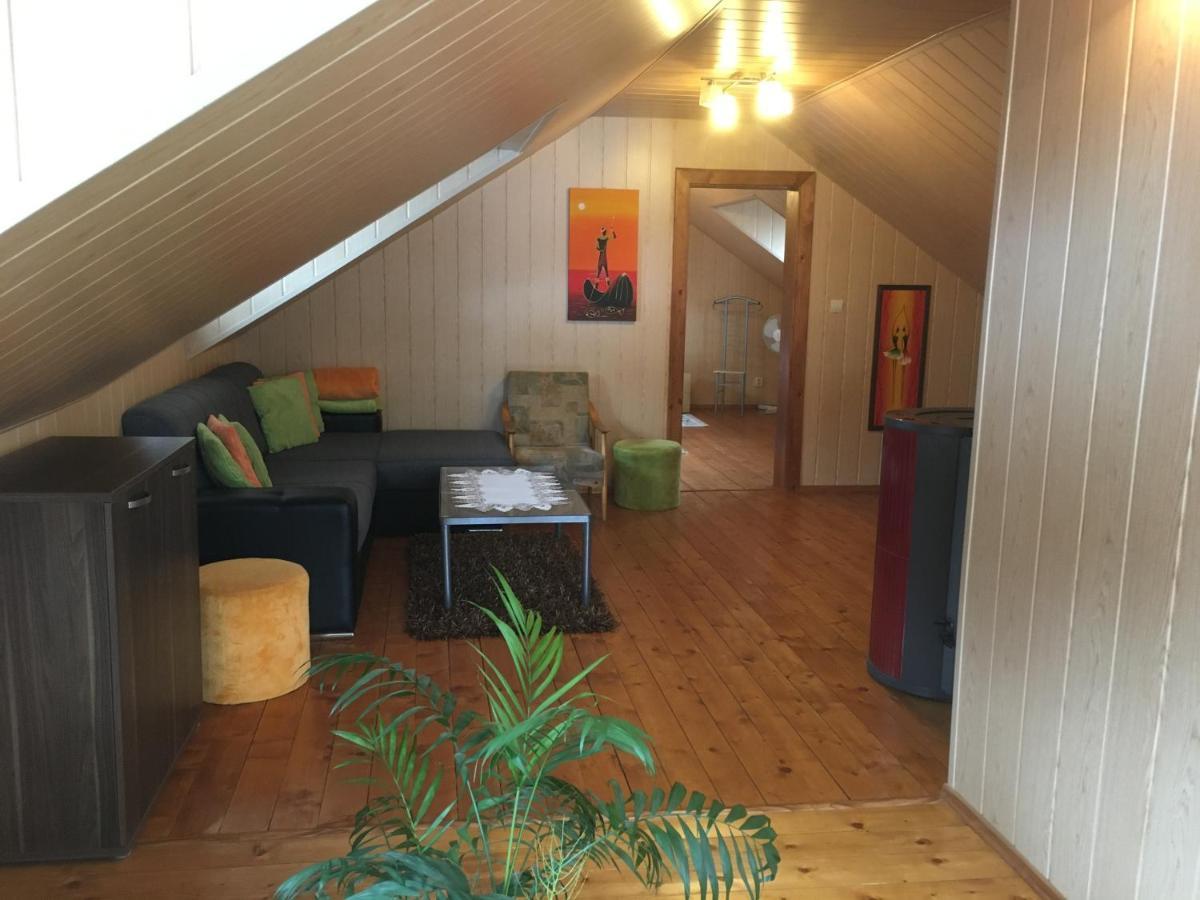 Apartman U Holica Банска-Штьявница Экстерьер фото