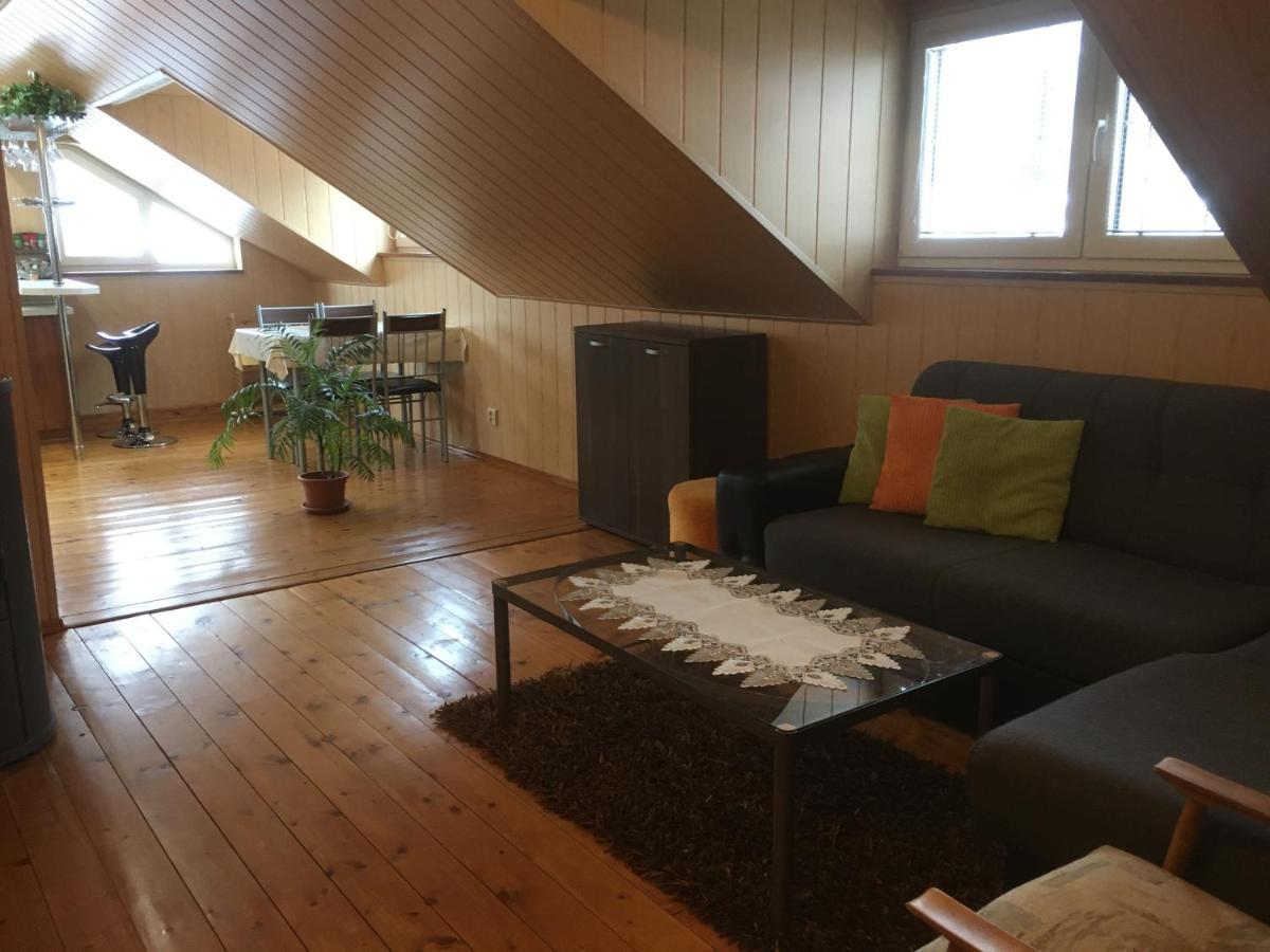 Apartman U Holica Банска-Штьявница Экстерьер фото
